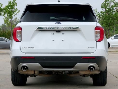 Used 2022 Ford Explorer Limited image 20