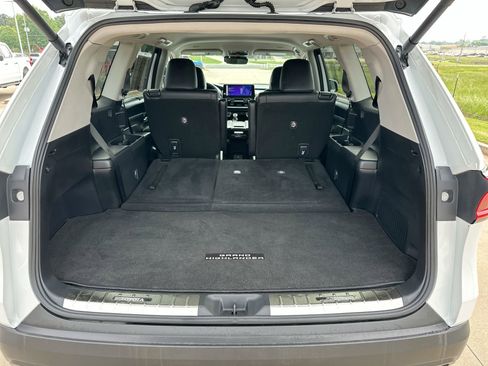 Used 2024 Toyota Grand Highlander AWD image 23