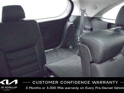 Used 2018 Kia Sorento SX image 14