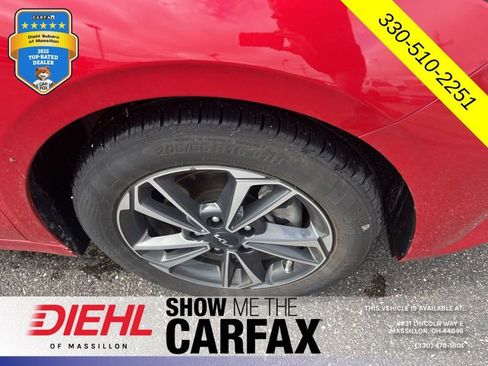 Used 2024 Kia Forte LXS w/ LXS Technology Package image 9