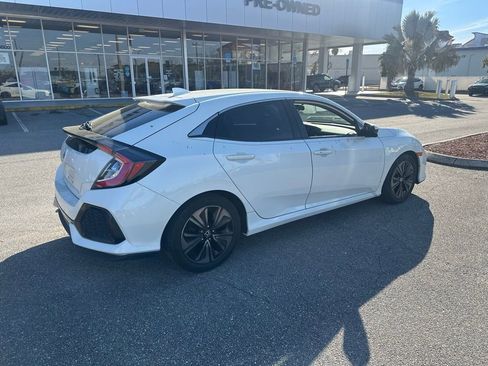 Used 2018 Honda Civic EX image 3