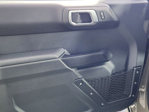 New 2026 Ford Bronco Badlands image 16