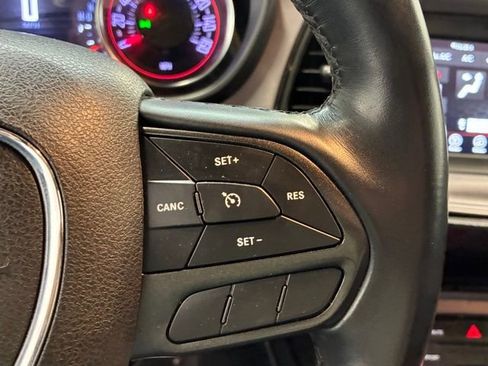 Used 2023 Dodge Challenger SXT image 14