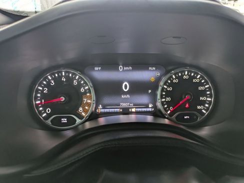 Used 2020 Jeep Renegade Limited AWD/4WD image 10