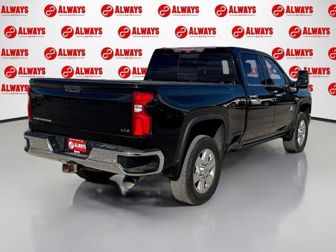 Used 2020 Chevrolet Silverado 2500 LTZ w/ LTZ Texas Edition image 5