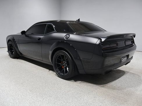 Used 2023 Dodge Challenger SRT Hellcat image 4