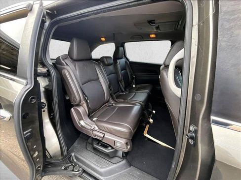 Used 2018 Honda Odyssey Touring image 26