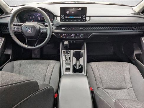 Used 2024 Honda Accord EX image 17