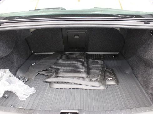 Used 2024 Volvo S60 B5 Plus AWD/4WD image 32