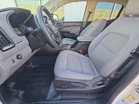 Used 2019 GMC Canyon 2WD Crew Cab w/ Convenience Package image 29