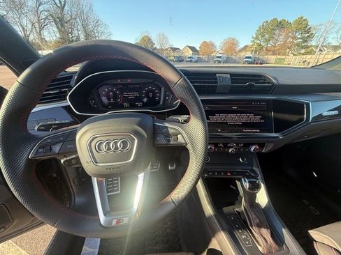 Used 2025 Audi Q3 2.0T Premium Plus w/ Premium Plus Package image 21