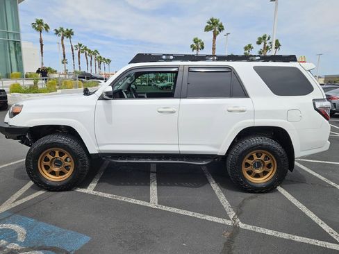 Used 2023 Toyota 4Runner SR5 image 9