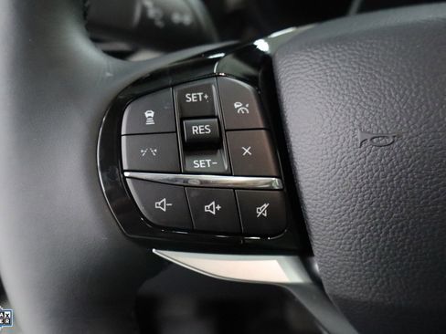 Certified 2025 Ford Explorer Platinum w/ Ultimate Package AWD/4WD image 16