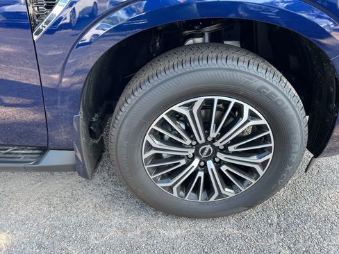 New 2025 Nissan Armada Platinum w/ Convenience Package image 29