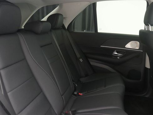 New 2026 Mercedes-Benz GLE 450 4MATIC image 10