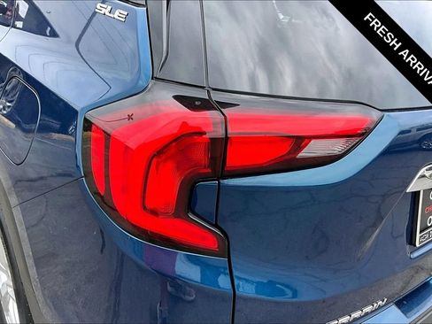 Used 2021 GMC Terrain SLE FWD image 22