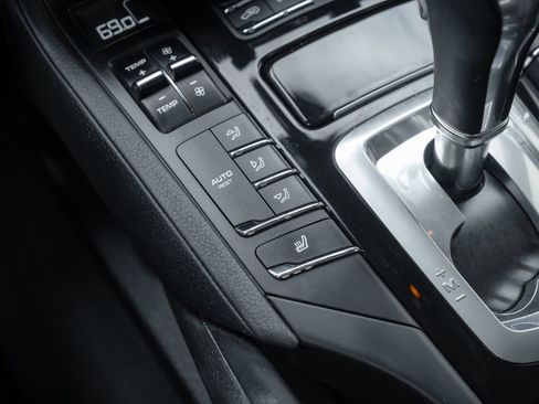 Used 2014 Porsche Cayenne Diesel image 30