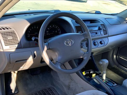 Used 2003 Toyota Camry LE image 16