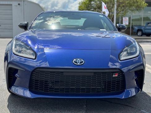 Used 2024 Toyota GR86 Premium RWD image 4