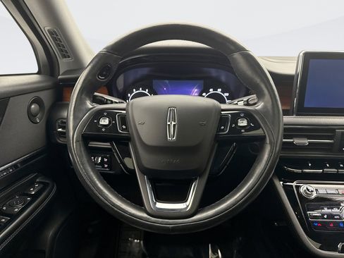 Used 2020 Lincoln Corsair Reserve w/ Equipment Group 201A image 12