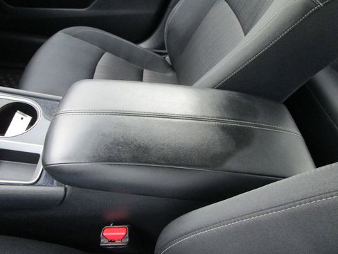 Used 2024 Nissan Altima 2.5 SV image 31