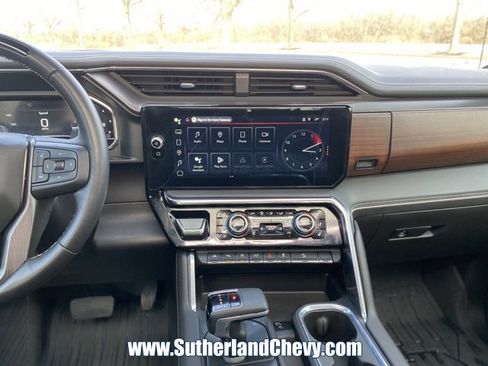 Certified 2025 GMC Sierra 1500 Denali Ultimate image 35