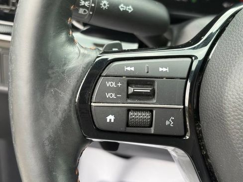 Used 2023 Honda CR-V Sport Touring image 18