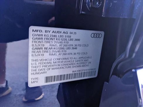 New 2025 Audi Q3 2.0T Premium image 21