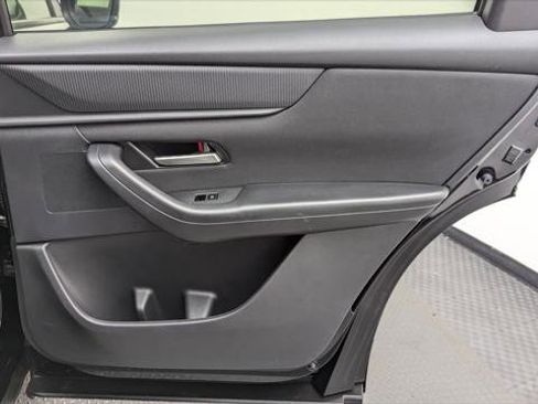 Used 2024 MAZDA CX-90 3.3 Turbo w/ Select Package image 19