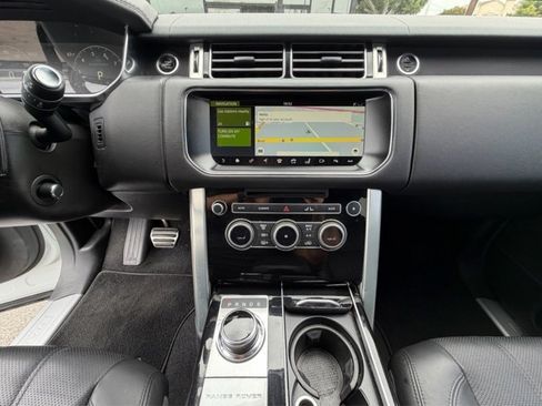 Used 2017 Land Rover Range Rover Supercharged AWD/4WD image 14