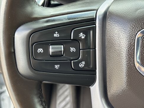 Used 2024 GMC Sierra 1500 SLT image 32