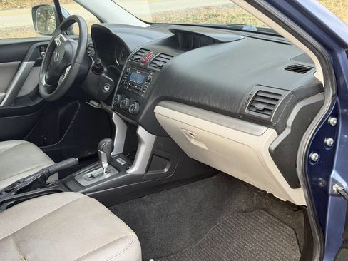 Used 2014 Subaru Forester 2.5i Limited w/ Popular Package #2 image 4