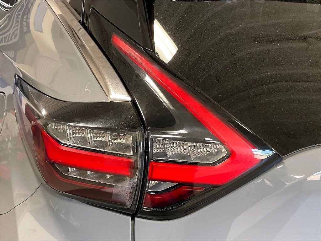Certified 2023 Nissan Murano SV w/ SV Midnight Edition Package AWD/4WD image 33