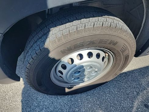Used 2025 RAM ProMaster 1500 FWD image 10