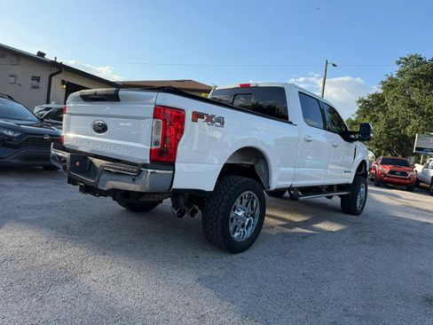 Used 2017 Ford F250 Lariat w/ Lariat Ultimate Package AWD/4WD image 7