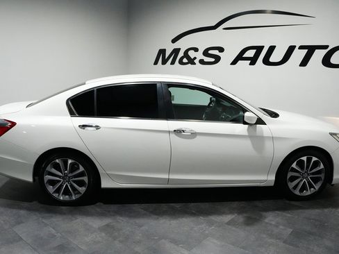 Used 2013 Honda Accord Sport image 22