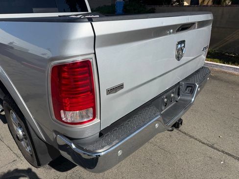 Used 2017 RAM 2500 Laramie AWD/4WD image 13