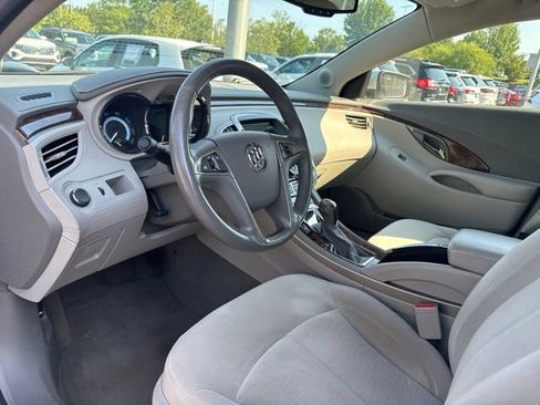 Used 2013 Buick LaCrosse FWD image 10