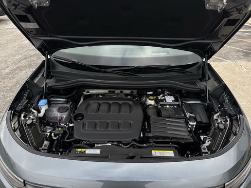 New 2026 Volkswagen Tiguan SE R-Line image 30