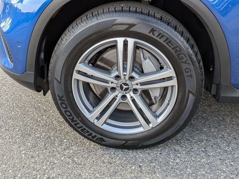 Used 2022 Mercedes-Benz GLC 300 image 9