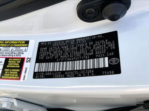 Used 2023 Toyota Camry XLE w/ Navigation Package FWD image 37