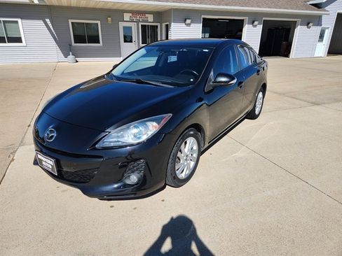 Used 2013 MAZDA MAZDA3 i Grand Touring w/ Tech Pkg image 1
