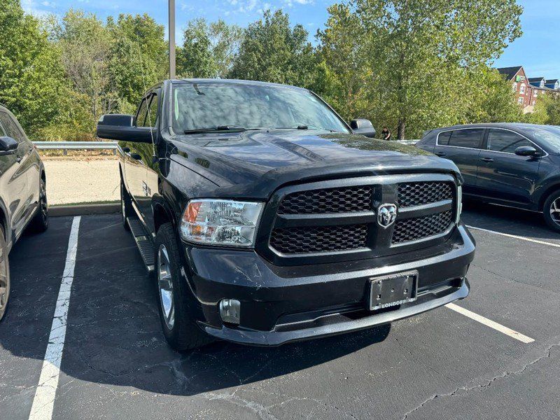 Used 2015 RAM 1500 Express AWD/4WD image 4