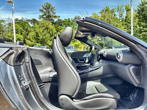 Certified 2025 Mercedes-Benz SL 43 AMG image 9
