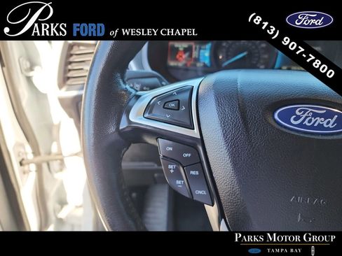 Used 2023 Ford Edge SEL image 25