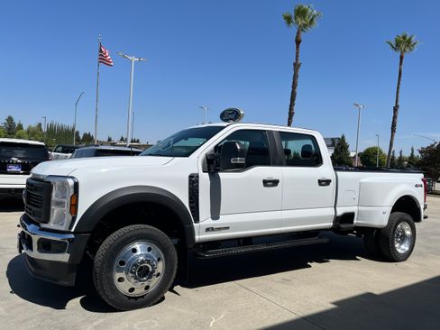 New 2026 Ford F450 XL w/ XL Chrome Package AWD/4WD image 2