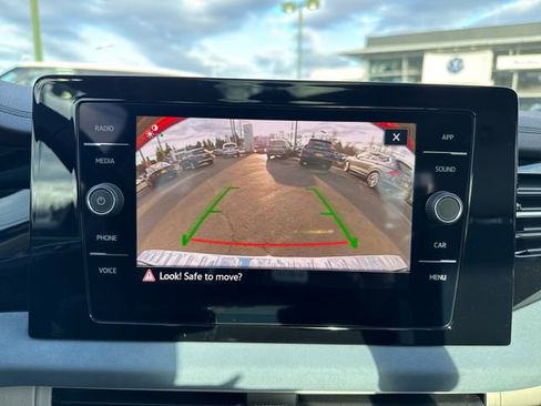 New 2026 Volkswagen Jetta SE FWD image 25