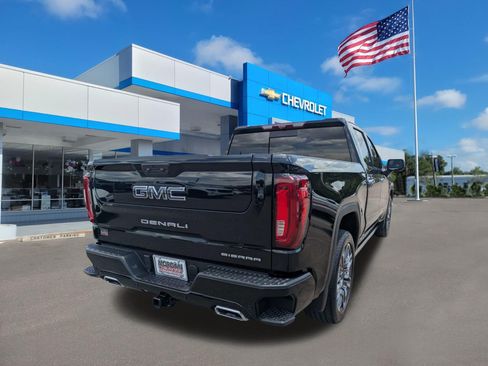 Used 2024 GMC Sierra 1500 Denali Ultimate AWD/4WD image 3
