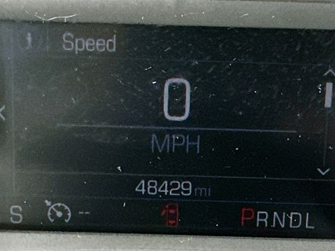 Used 2022 Chevrolet Equinox LS w/ LS Convenience Package image 17