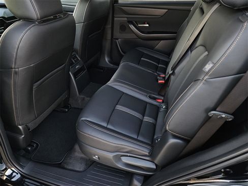 New 2026 MAZDA CX-90 3.3 Turbo w/ Select Package image 9